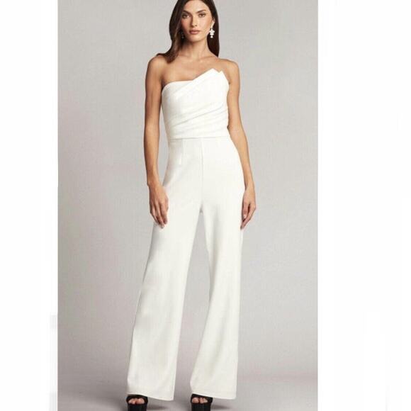Tadashi Shoji NWT Women's Strapless Minimalistic Crepe Jumpsuit Ivory XL - Picture 1 of 9